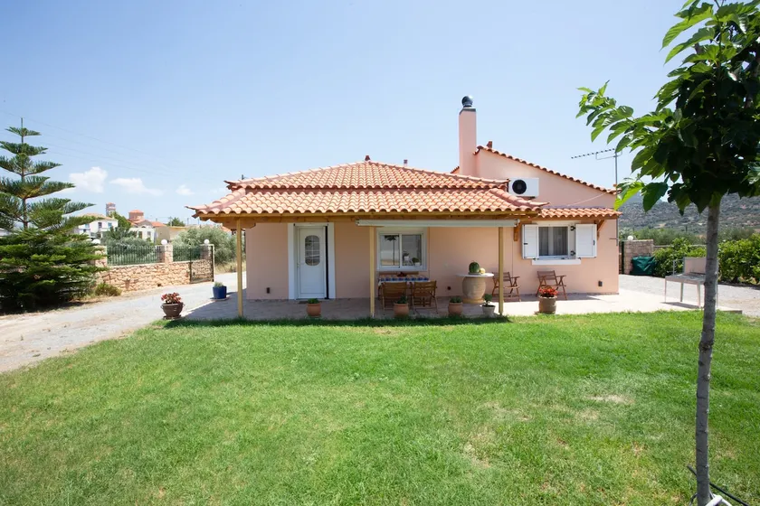 Laconia Domus | 3 BR with Amazing Sunset View - Image 1