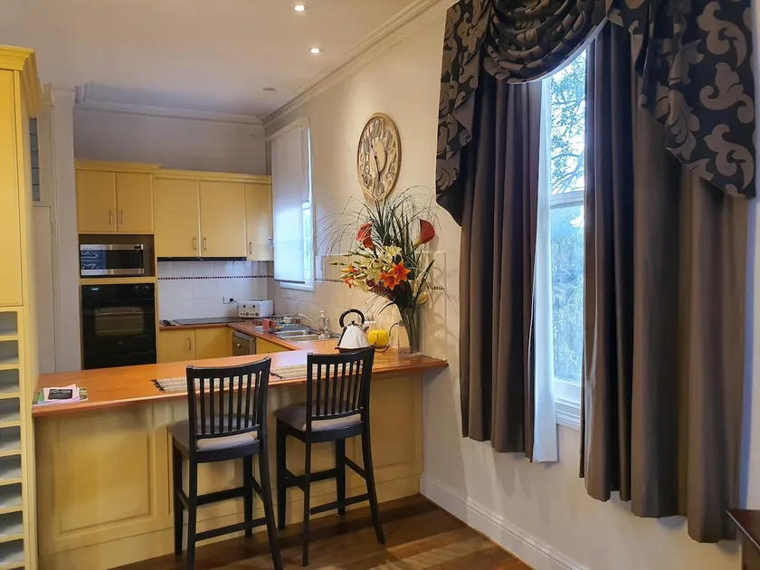 Memorial Side Serviced Apartment - Image 1