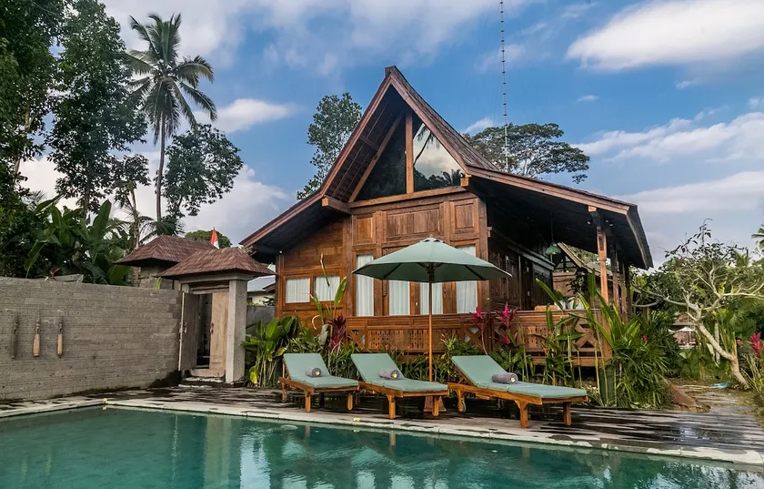 Benisari Batik Garden Cottage - Image 1
