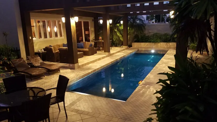 Urban Beach Hideaway...a luxury family compound! - Image 1