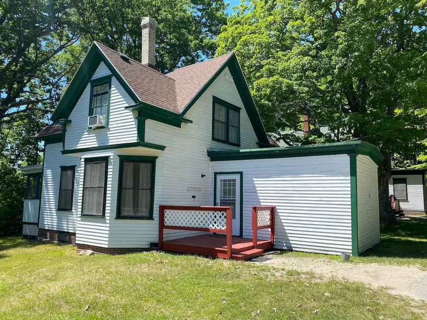 Alvan Riccar Cottage 3 at Poland Spring Resort - Image 1