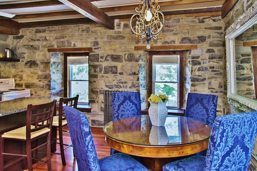 19th Century Luxury Suite with Heritage Character - Image 1