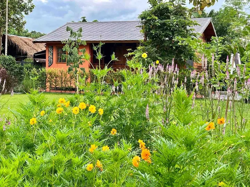 Garden cottage - Image 1