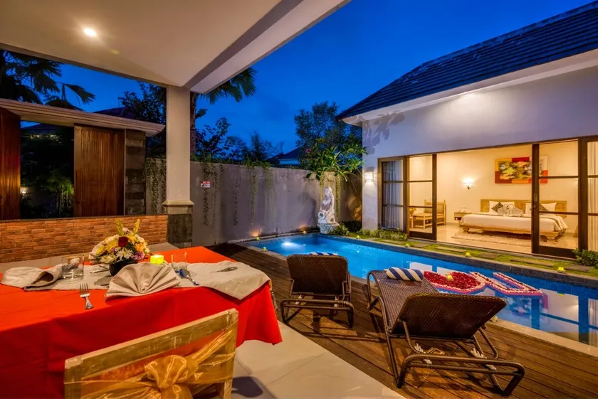 Luxury 1 Bedroom Private Pool Villa - Image 1