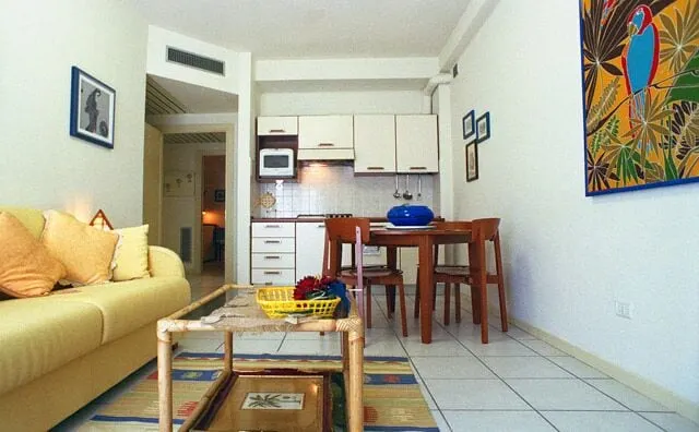 Nice apartment near the sea with large balcony - Image 1