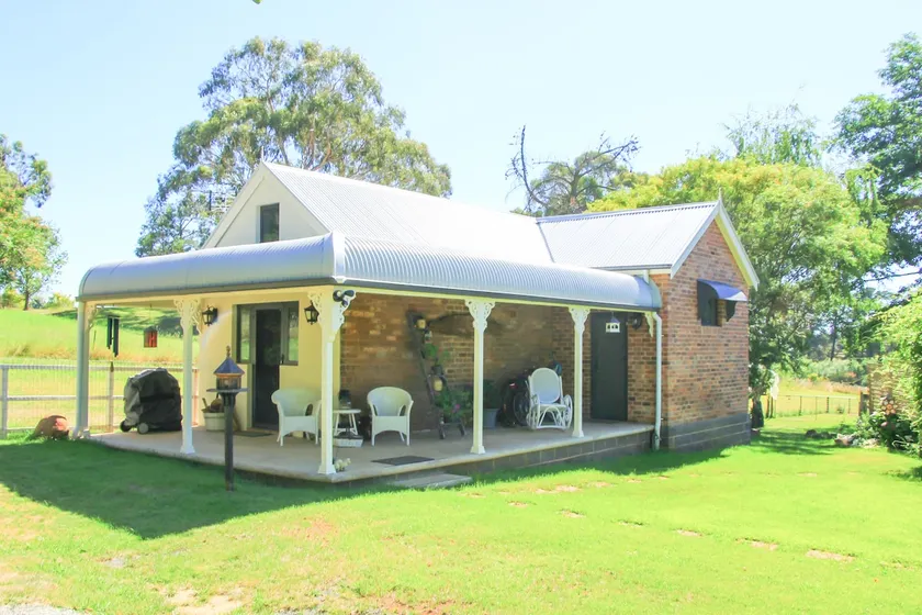 Melaleuca Cottage - romantic luxury close to town - Image 1
