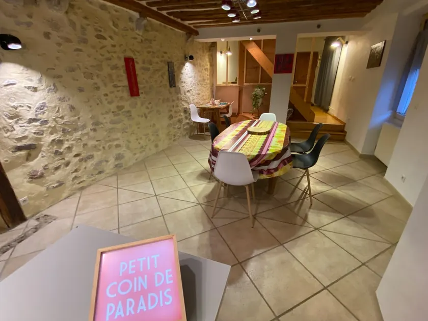 Paradise Tower Gîte - Image 1