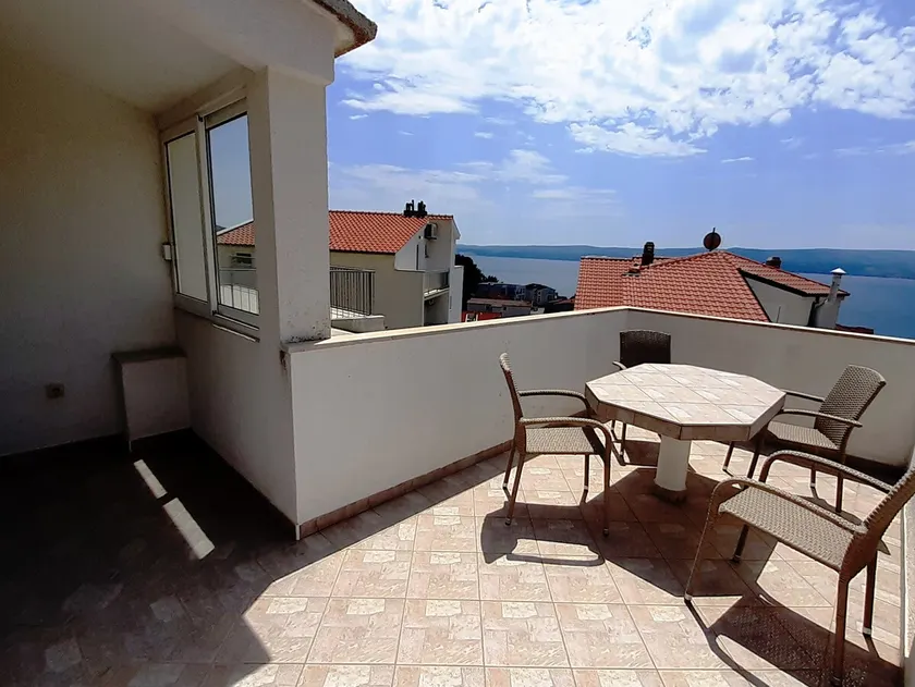 Large family apartment Dinko - Image 1