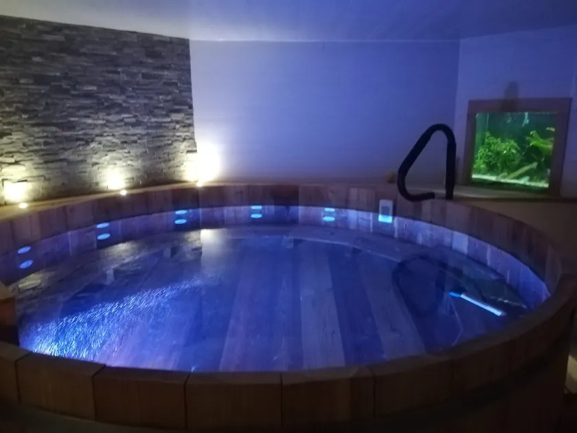 Group gîte on the Opal Coast, 10 min from Wissant, with XXL Nordic bath. - Image 1