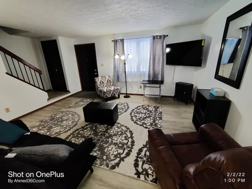 WOW! Townhouse204 / 2Bdrm 1.5 Ba, Football HOF - Image 1