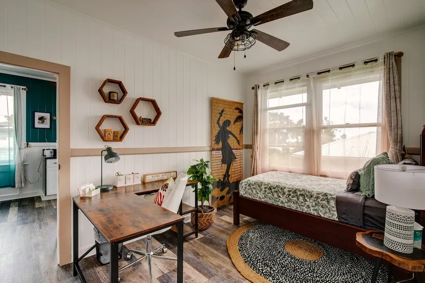NEW - Hula House wAC- 3BR- Hilo Town - Image 1