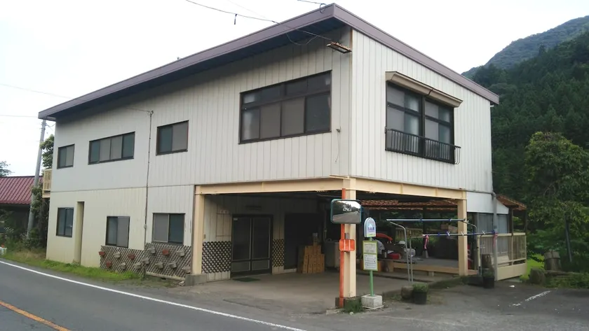 Rent the entire building for a training camp! Up to 20 guests! 5 bedrooms! BBQ · Fireworks OK! - Image 1