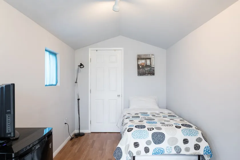 COZY Guesthouse in Covina-Private Bath/Own Entranc - Image 1