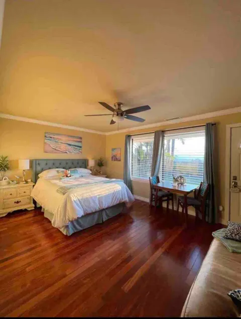 Views To The Ocean* Peaceful Hillside Retreat - Image 1
