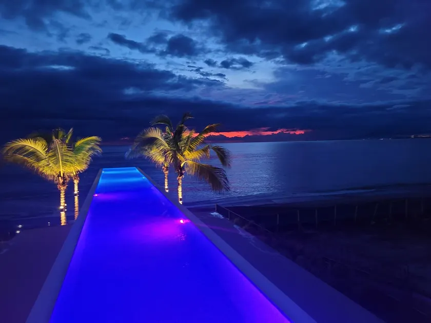 Maya condo with ocean views - Image 1