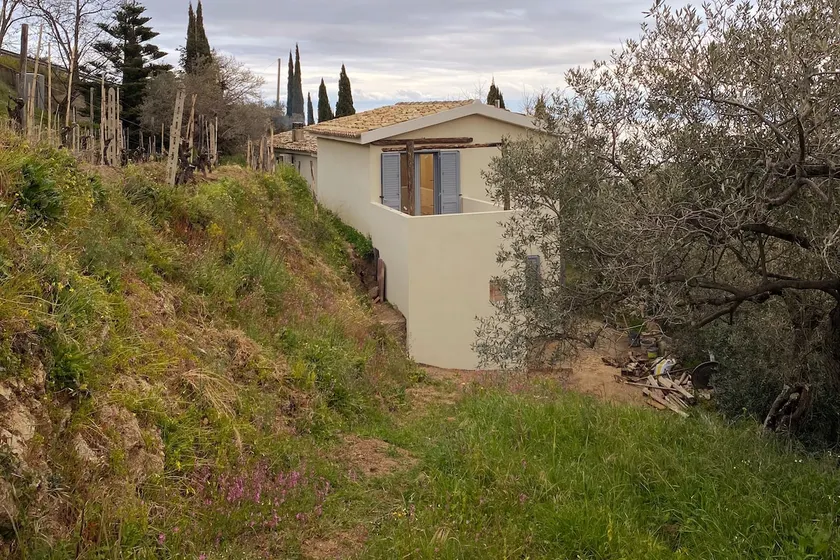 Dependance in winery house with pool - Image 1