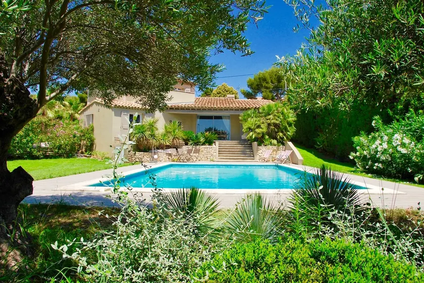 Mas Carpe Diem Pool - 400 m from the sea. - Image 1