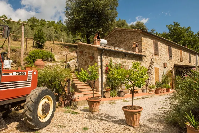 Vignanova barn in Alta Maremma in Gerfalco (Montieri) - Image 1