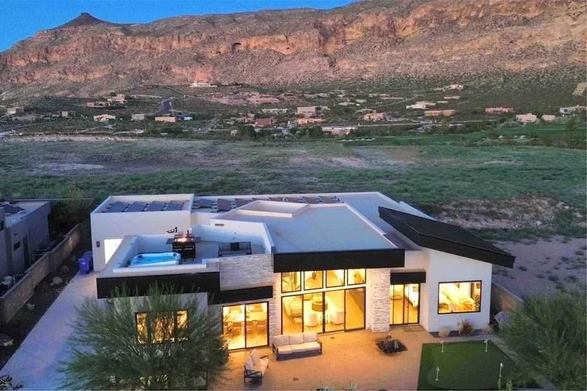 SPIRAL at Copper Rock! Sleeps 14! - Image 1