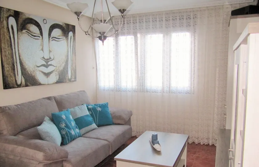 Apartment with an ocean view - Image 1