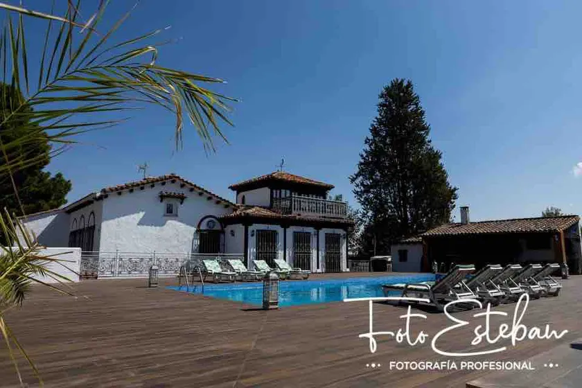 Beautiful property for weddings and events - Image 1