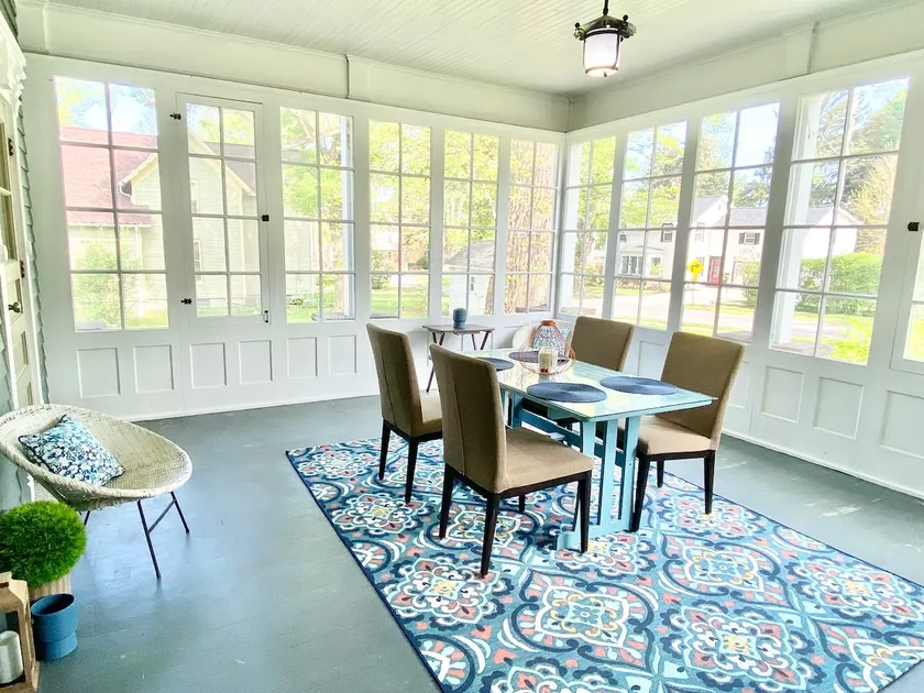 3-Bedroom Victorian in the heart of the Village. - Image 1