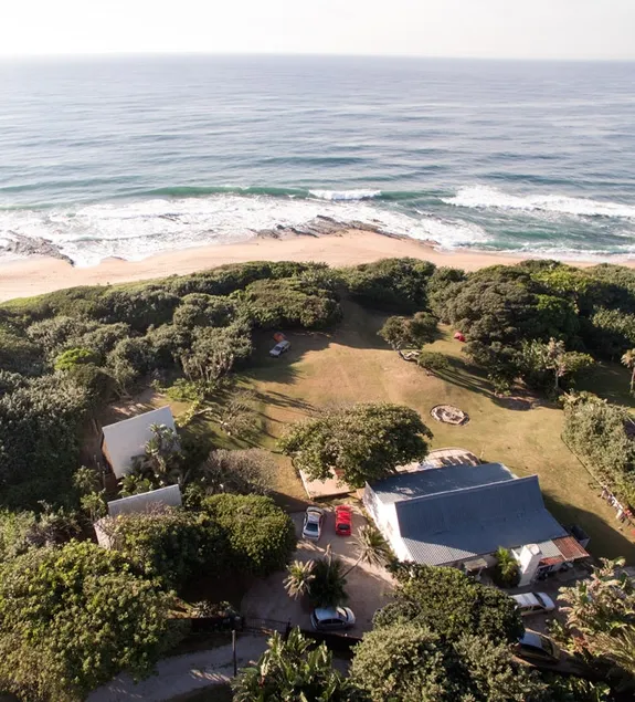 Umzumbe Surf House - Image 1