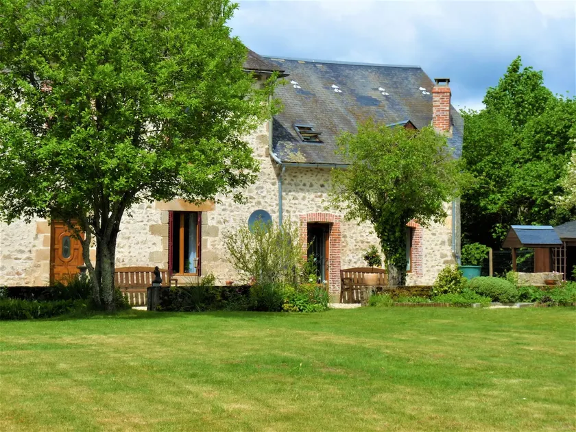 A beautiful Gîte in the center of France! - Image 1