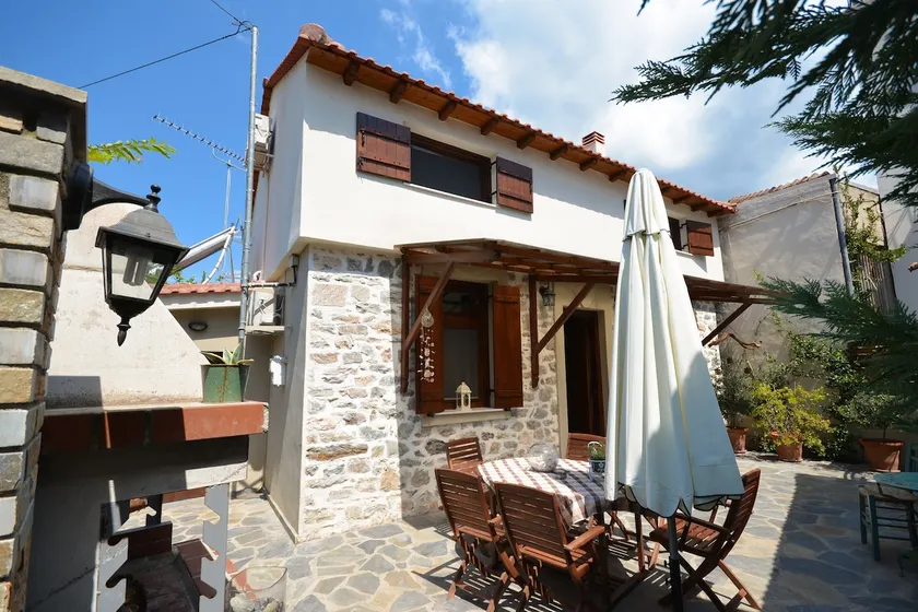 Two-storey house with loft at Agria,Volos - Image 1