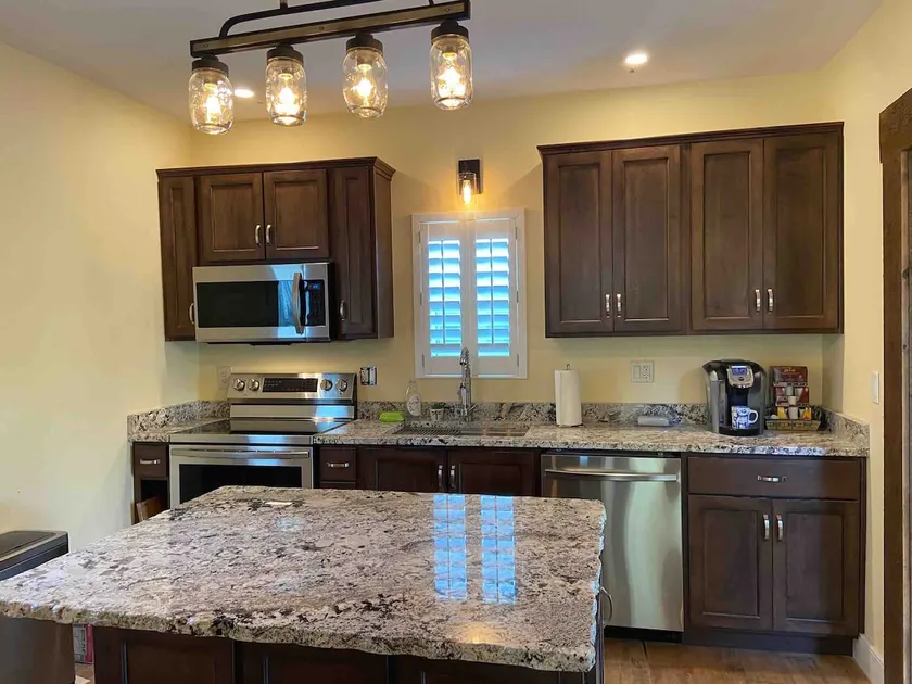 Jane's Cottage Retreat. Complete renovation. - Image 1