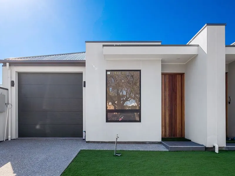 House in Collinswood 3 Bedrooms. Sleeps 9 - Image 1