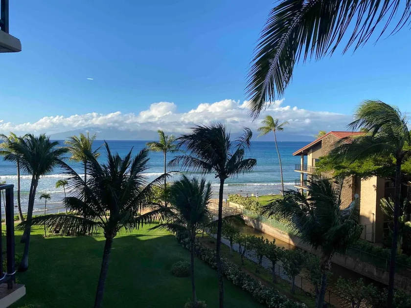 Kaanapali Shores - Oceanfront Treasure! - Image 1