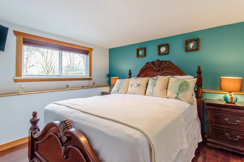 Gorgeous 2bdrm Garden Suite 15min to downtown PNE - Image 1