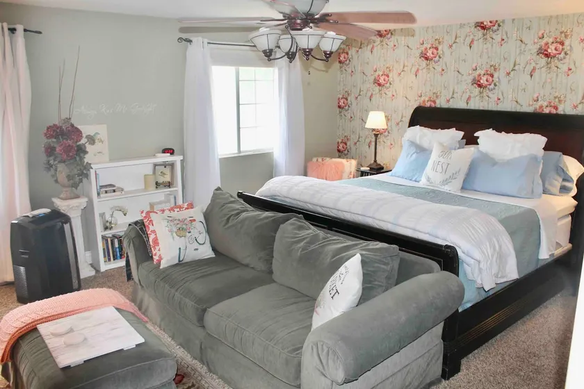 No Cleaning Fee 🔅 The Nest 🔅 Central - Image 1