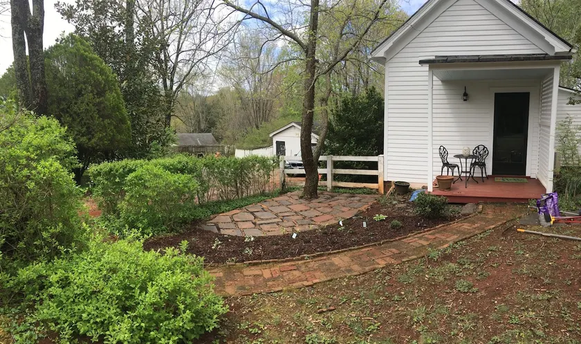 Hardpan Cottage - Image 1