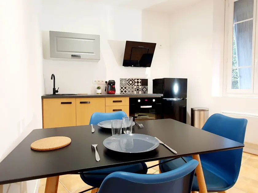 Nice air-conditioned apartment in the city center - Image 1