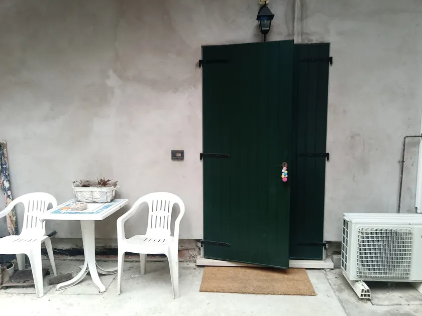 Grandparents' house - Image 1