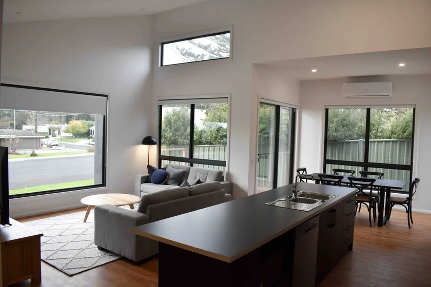 Bendigo home, 5 minute drive to CBD - Image 1