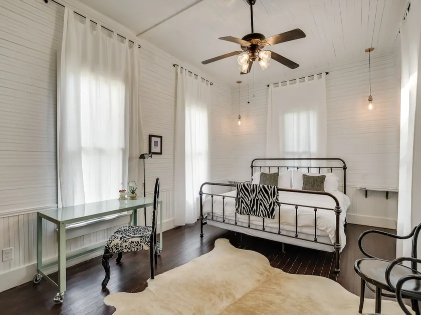 The Christopher Suite @The Ellison House w/ Pool - Image 1