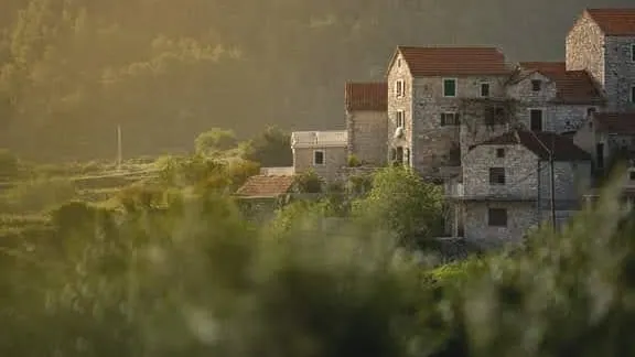 Heritage Apartment Fox (4*), Pitve Hvar - Image 1
