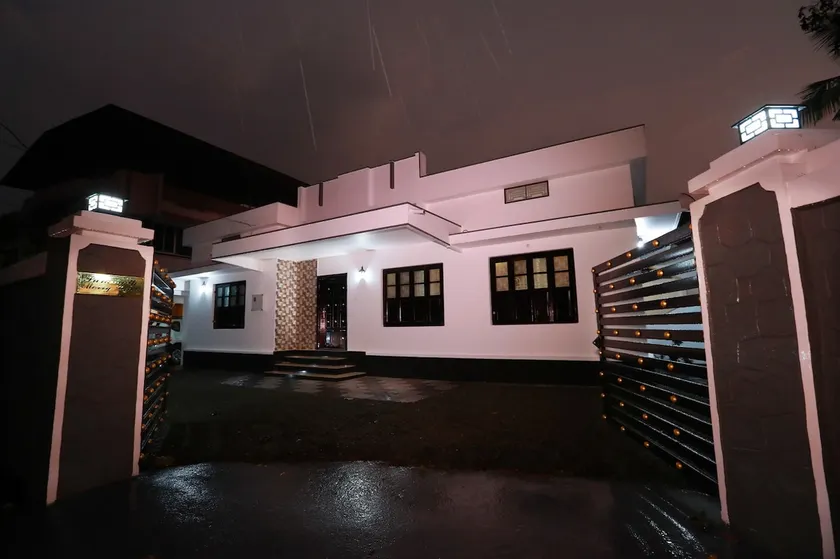 Deluxe Villa at Thiruvalla faustahomes homestay - Image 1