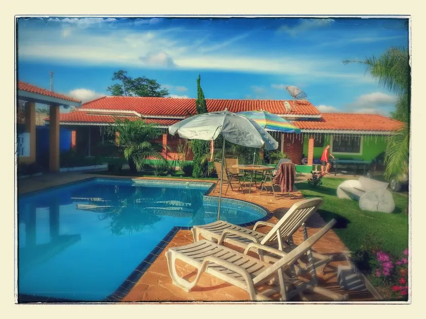 Artur Nogueira family farm near Holambra in a condominium. - Image 1