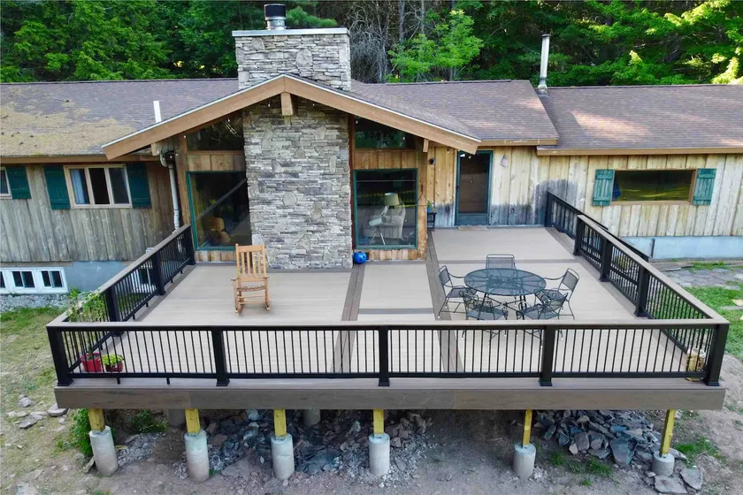 Moon Mountain House Windham - Fits 13 on 7 Acres - Image 1