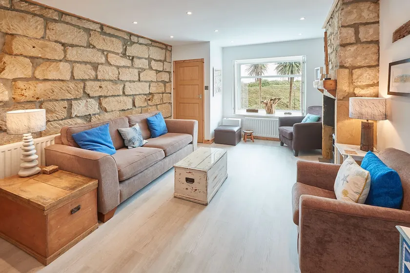 Host & Stay - The Cottage, Marske - Image 1