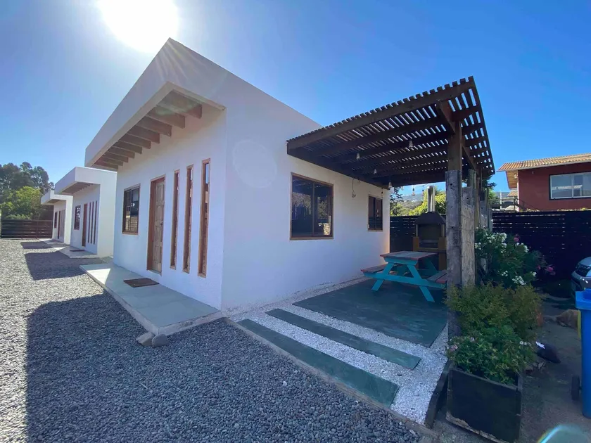 A nice and pleasant cabin with a terrace - Image 1