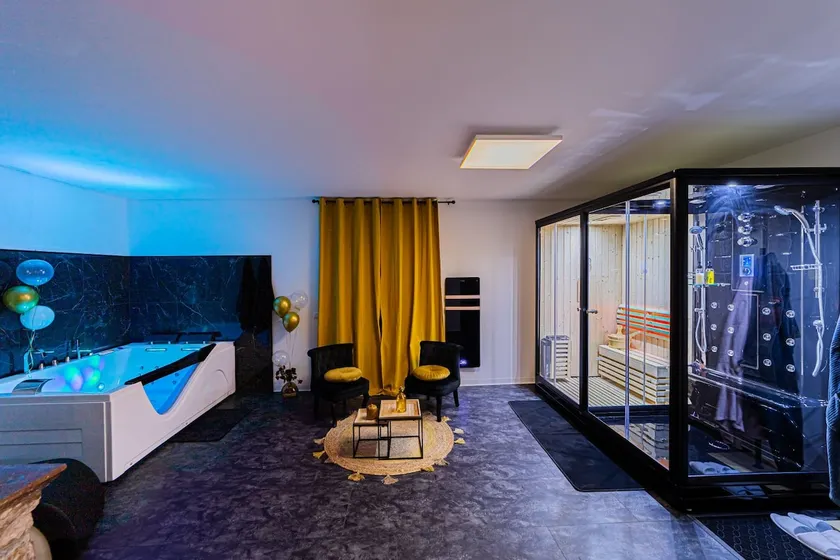 superbe appartement de charme moulin de Baverans . - Image 1