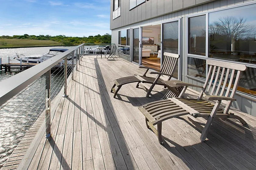 Pier 37 - Endless Lake Views | 3BR w/Jetty - Image 1