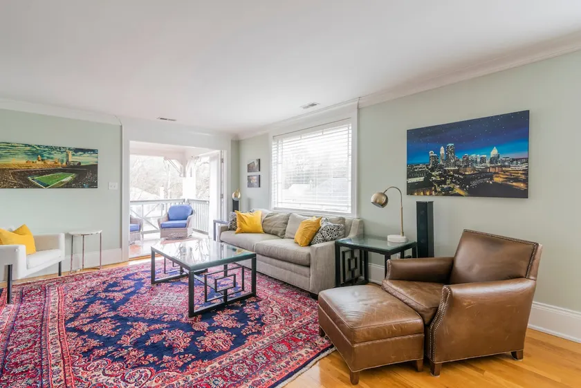 Relaxed, Historic, Southend Condo - Image 1
