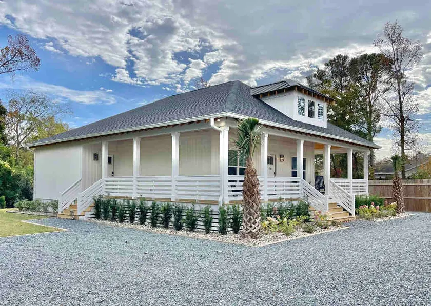 Carolina Villa C~Close to Beach! - Image 1