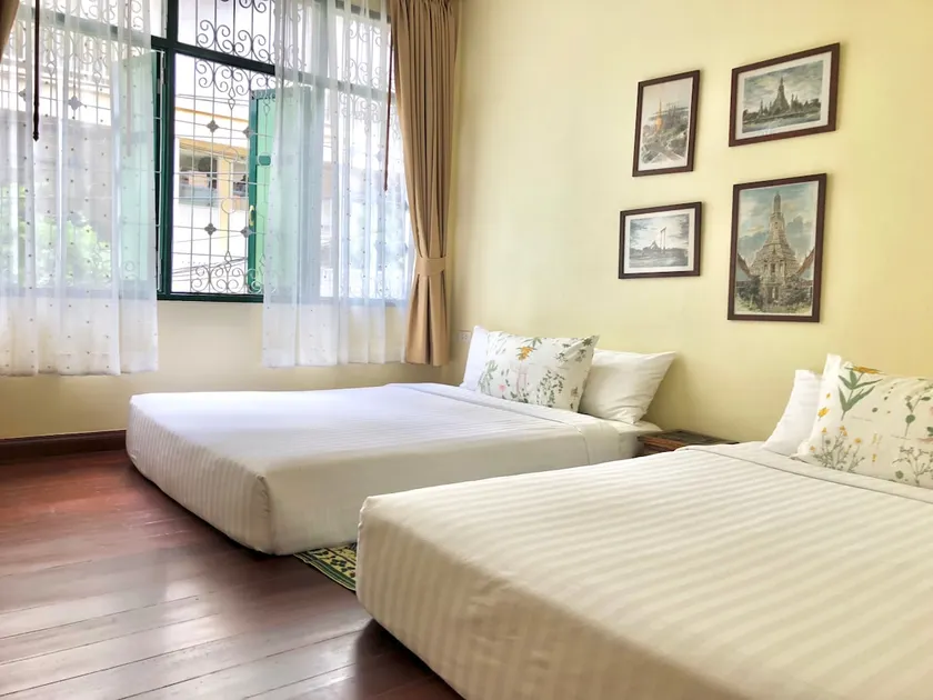 Daisy House, Bangkok Old Town - Image 1